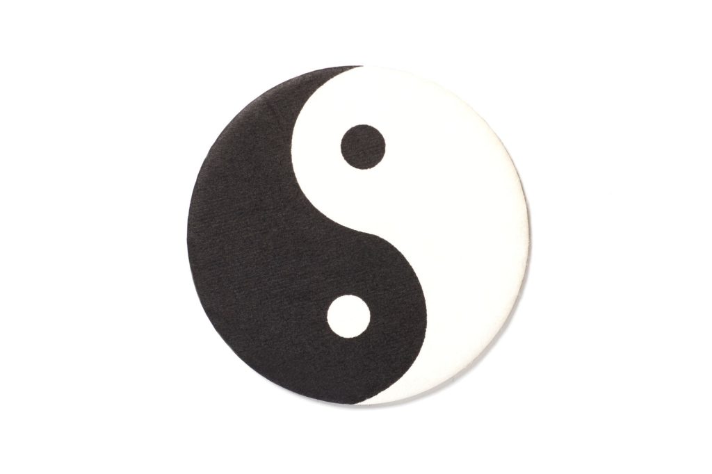 yin and yang symbol